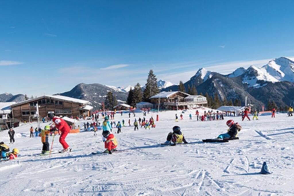Le Relai S31 - Grand Et Lumineux Studio Avec Coin Montagne 4-6 Pers, Tout Equipe, Avec Wifi, A 30M Des Pistes Avec Un Grand Balcon, Draps Non Compris Saint-Jean-dʼAulps Eksteriør bilde